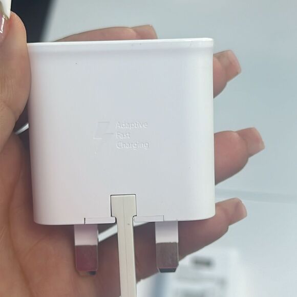 NEW 3 Pack Samsung (9V/1.67A) 15W EU Travel Adapter Charger - White(EP-TA200) - Picture 2 of 9